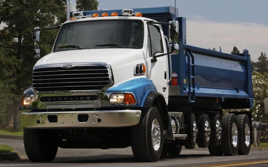 Sterling L-Line Set Back Dump Truck '2000